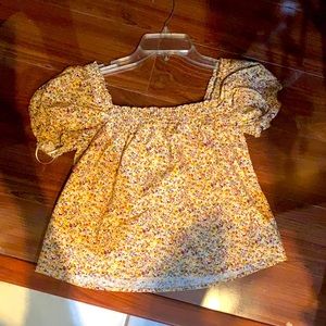 Abercrombie and Fitch top